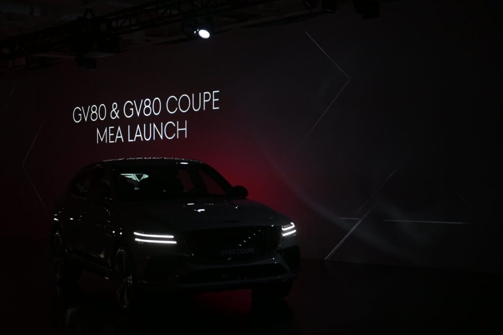GENESIS UNVEILS NEWLY DESIGNED GV80 AND GV80 COUPE | 2026 | tek-life